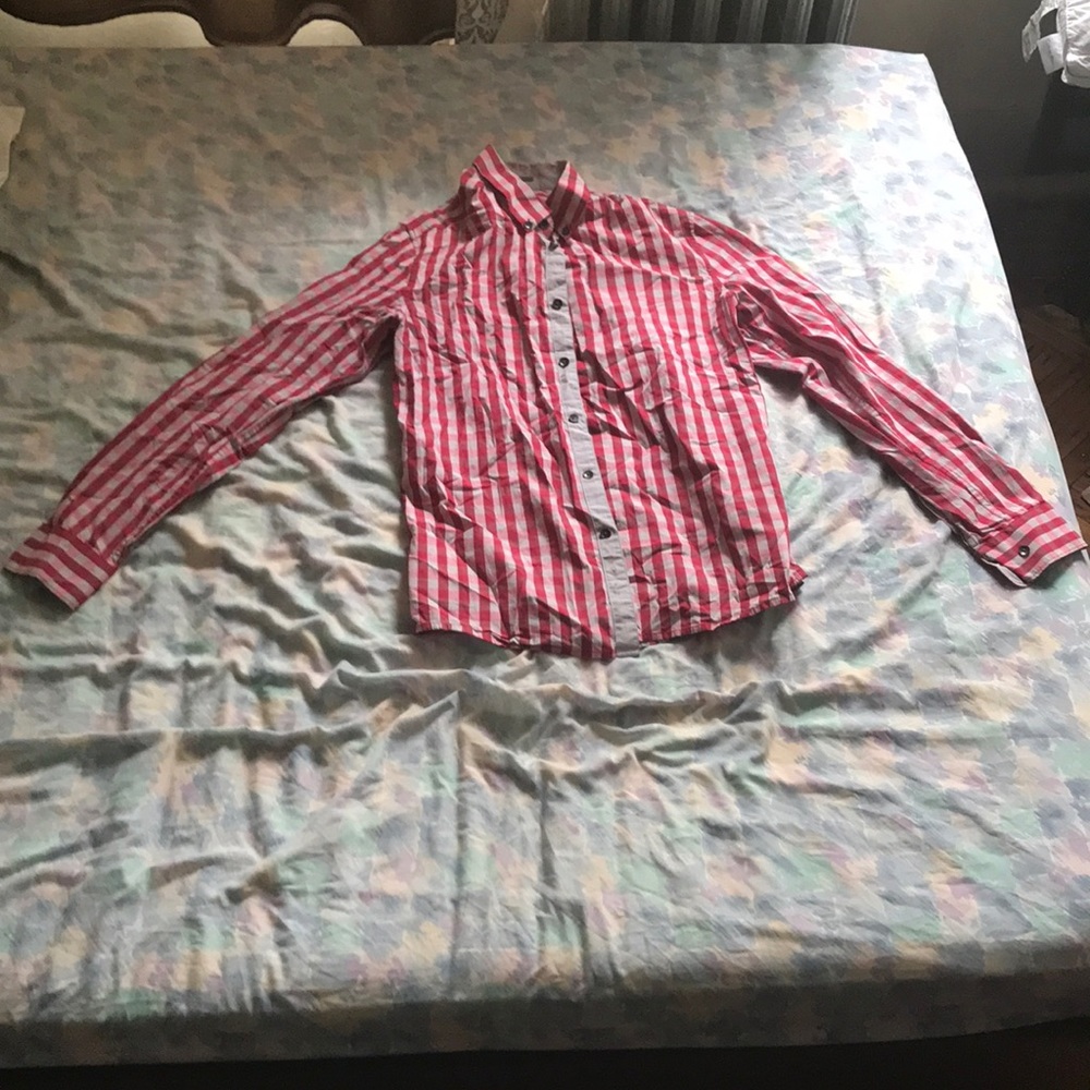 This item is a dress shirt